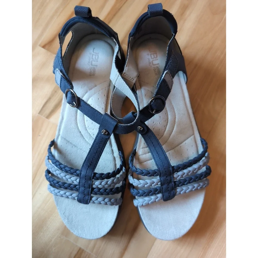 JBU Memory Foam Jambu Blue Size 9M Trendy Ocean Sandal